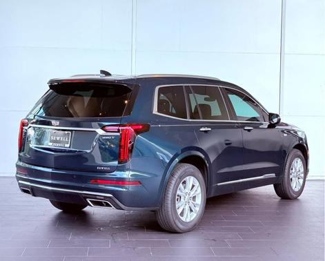 2025 Cadillac XT6 Luxury FWD