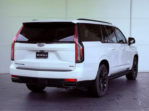 Crystal White Tricoat 2024 Cadillac Escalade ESV Sport Platinum