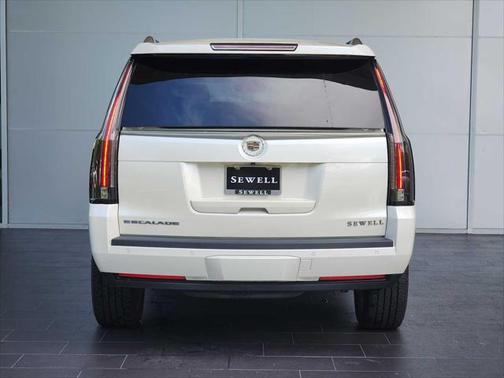 2015 Cadillac Escalade Premium