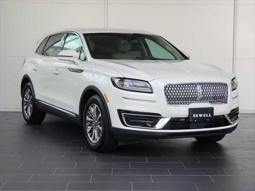 2020 Lincoln Nautilus Standard