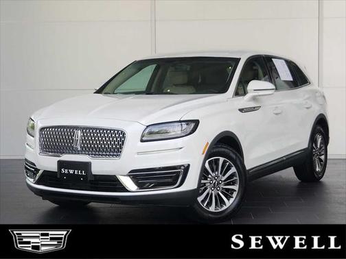 2020 Lincoln Nautilus Standard