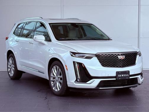 2024 Cadillac XT6 Premium Luxury FWD