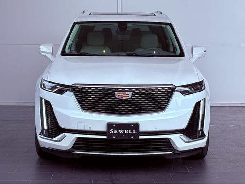 2024 Cadillac XT6 Premium Luxury FWD