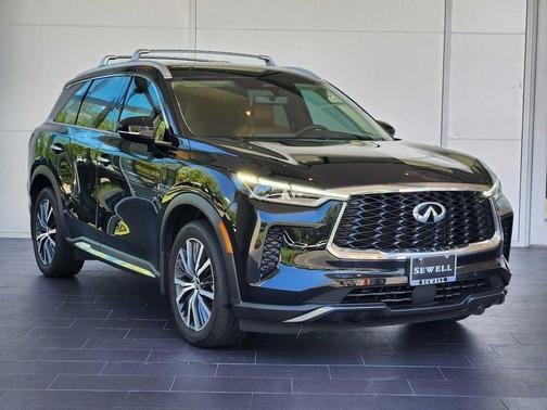 2023 INFINITI QX60 SENSORY