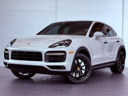 2023 Porsche Cayenne Turbo