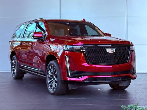2023 Cadillac Escalade ESV Sport