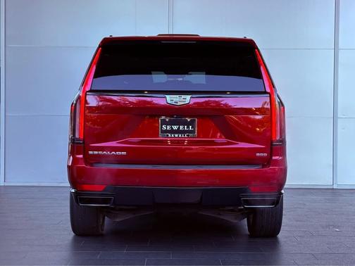2023 Cadillac Escalade ESV Sport
