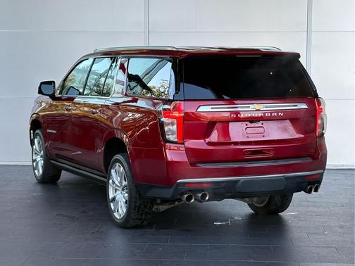 2021 Chevrolet Suburban 4WD High Country