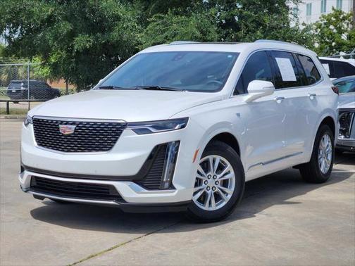 2025 Cadillac XT6 Luxury FWD