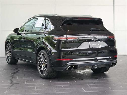 2019 Porsche Cayenne Turbo