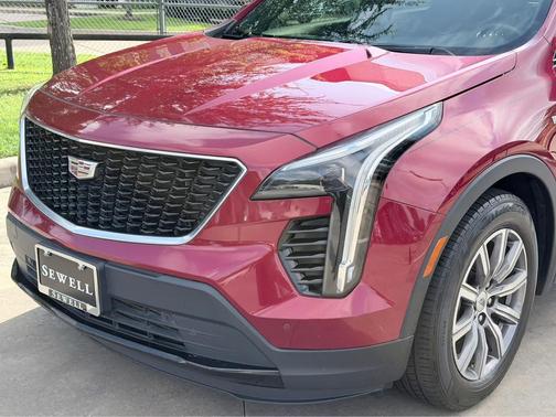 Red Horizon Tintcoat 2019 Cadillac XT4 Sport