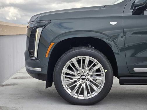 2026 Cadillac Escalade Luxury