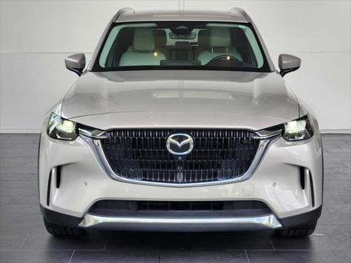 2024 Mazda CX-90 PHEV Premium Plus