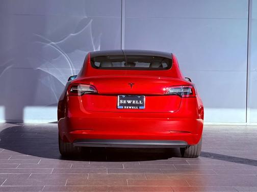 2023 Tesla Model 3 Standard Range
