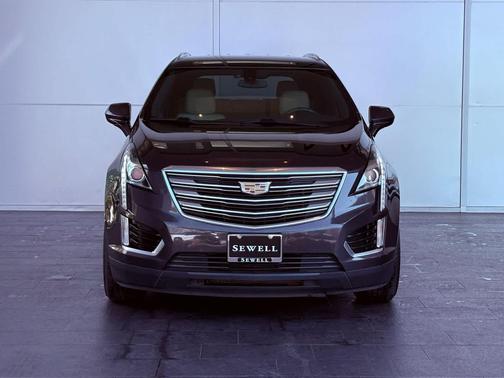 2017 Cadillac XT5 Base