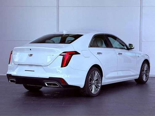 2025 Cadillac CT4 Premium Luxury RWD
