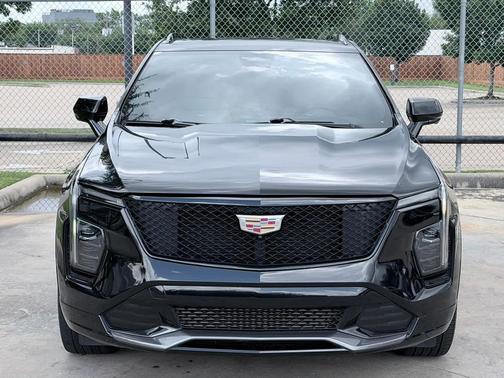 Stellar Black Metallic 2024 Cadillac XT4 Sport