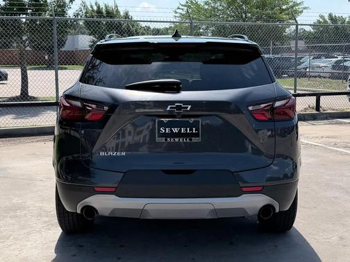 Iron Gray Metallic 2022 Chevrolet Blazer 2LT