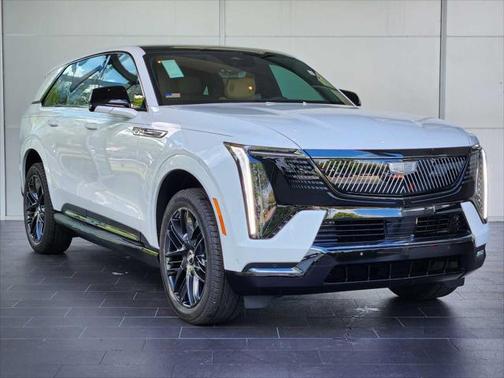 2025 Cadillac Escalade IQ Sport 2