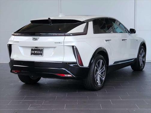 2025 Cadillac LYRIQ Luxury w/1SC