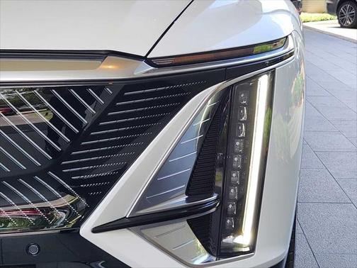 2025 Cadillac LYRIQ Luxury w/1SC