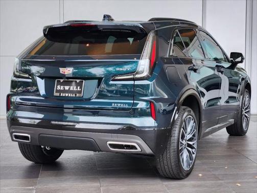 2025 Cadillac XT4 Sport