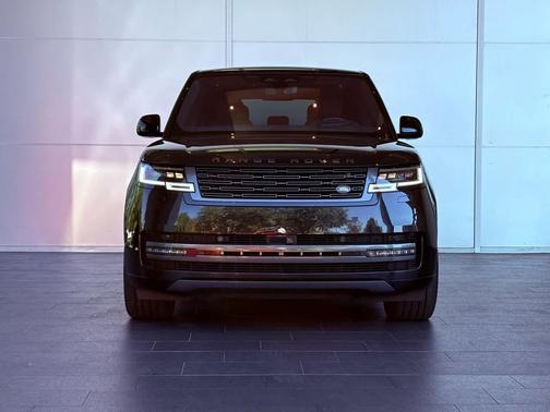 2023 Land Rover Range Rover P400 SE