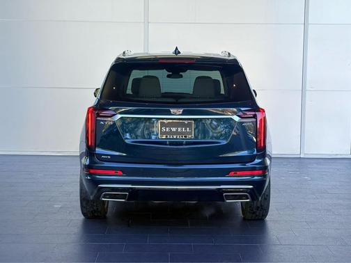 2024 Cadillac XT6 Premium Luxury AWD