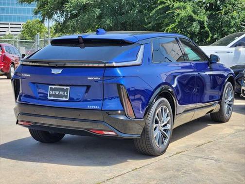 2025 Cadillac LYRIQ Sport w/1SJ