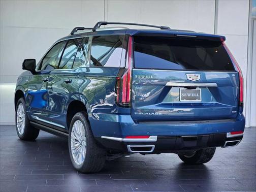 2025 Cadillac Escalade Premium Luxury