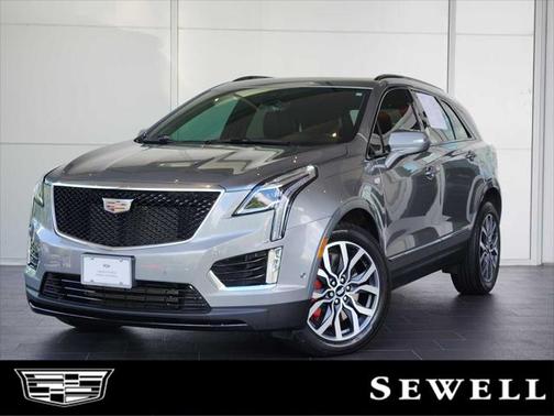 2023 Cadillac XT5 Sport