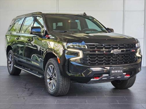 2023 Chevrolet Suburban 4WD Z71