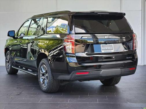 2023 Chevrolet Suburban 4WD Z71