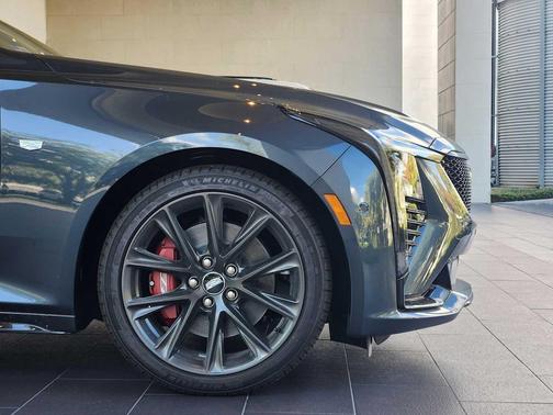 2026 Cadillac CT5 Sport