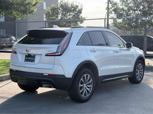 Crystal White Tricoat 2023 Cadillac XT4 Sport