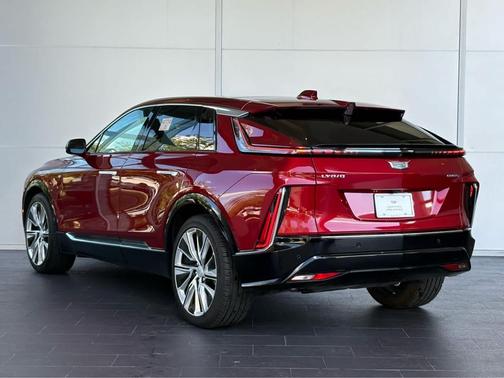 2024 Cadillac LYRIQ Luxury
