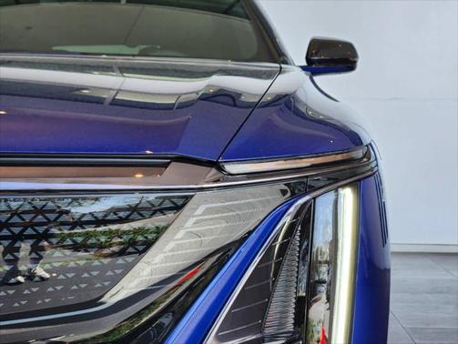 2025 Cadillac LYRIQ Sport w/1SF