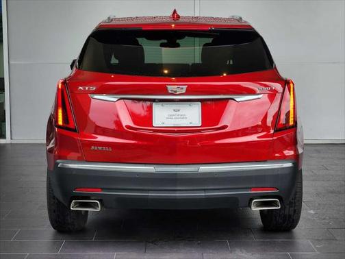 2023 Cadillac XT5 Luxury