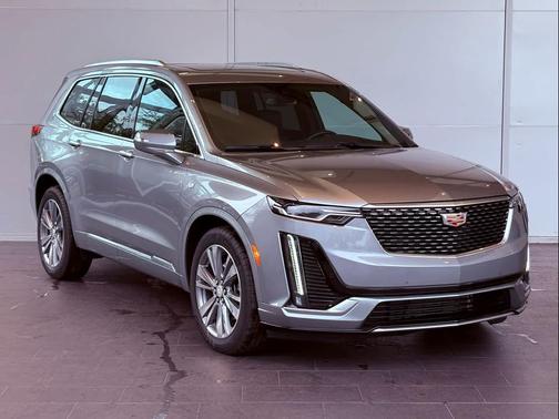 2025 Cadillac XT6 Premium Luxury FWD