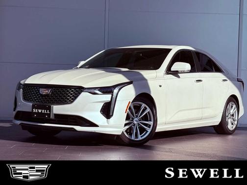 2022 Cadillac CT4 Luxury
