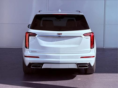 2024 Cadillac XT6 Premium Luxury FWD