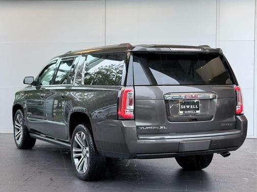 Smokey Quartz Metallic 2020 GMC Yukon XL Denali