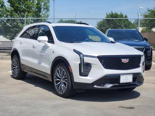 2024 Cadillac XT4 Sport