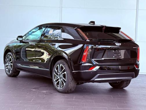 2025 Cadillac OPTIQ Sport 1 AWD