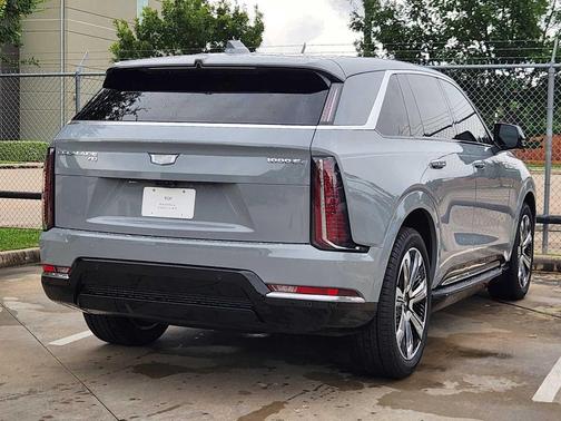 Luna Metallic 2026 Cadillac Escalade IQ Premium Luxury