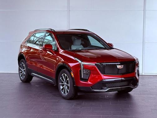 2024 Cadillac XT4 Sport