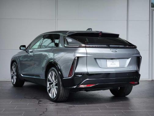 2024 Cadillac LYRIQ Luxury