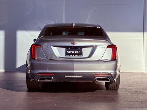 2023 Cadillac CT5 Luxury