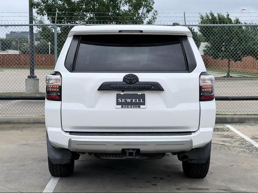 Super White 2019 Toyota 4Runner TRD Off Road