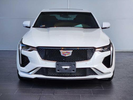 2024 Cadillac CT4 Sport